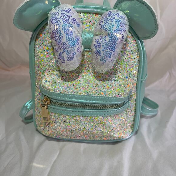 Small Disney park backpack for a child - Picture 4 of 8